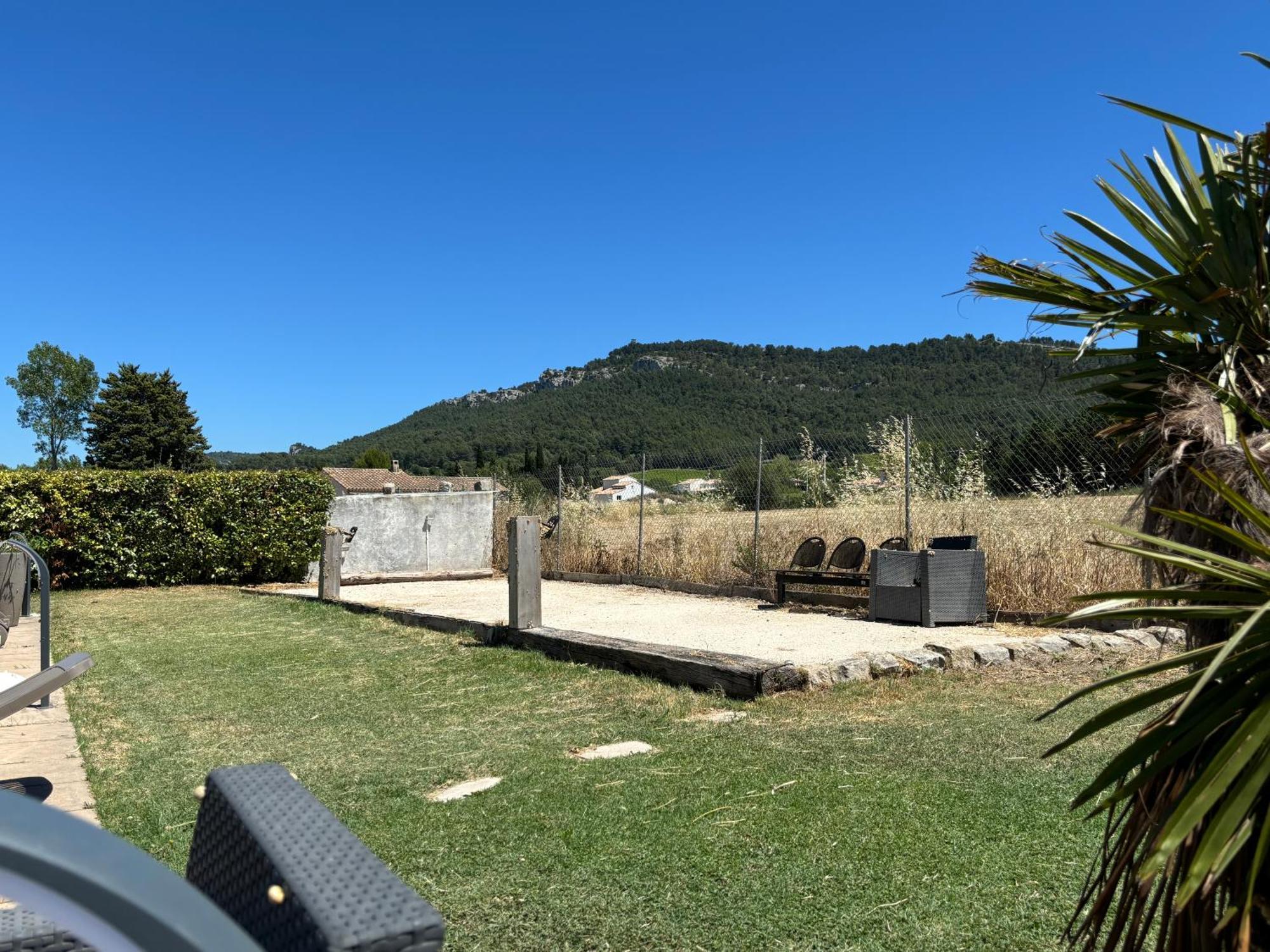 Appart. 4 Pers A 6 Kms De Cassis Avec Acces Piscine Roquefort-la-Bédoule Kültér fotó